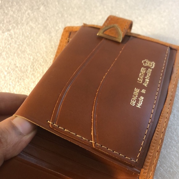 Australian Genuine leather wallet -Brown color - Picture 11 of 16